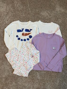 Vineyard Vines Girls' tops and pajamas